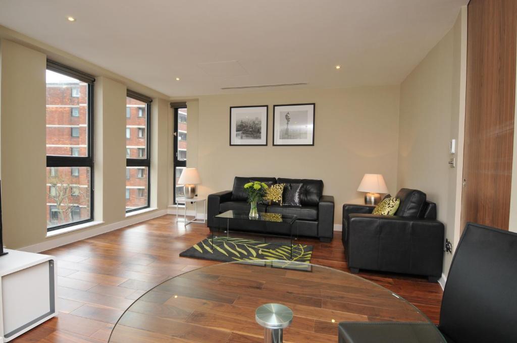 Victoria One Apartment London Room photo